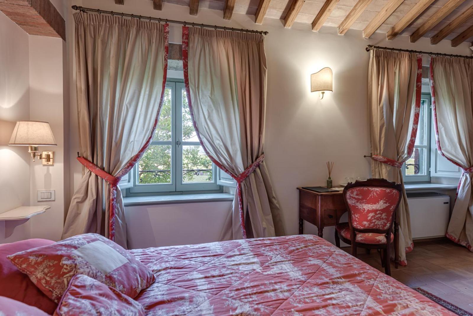 Villa Il Castagno Wine & Resort Siena Eksteriør billede