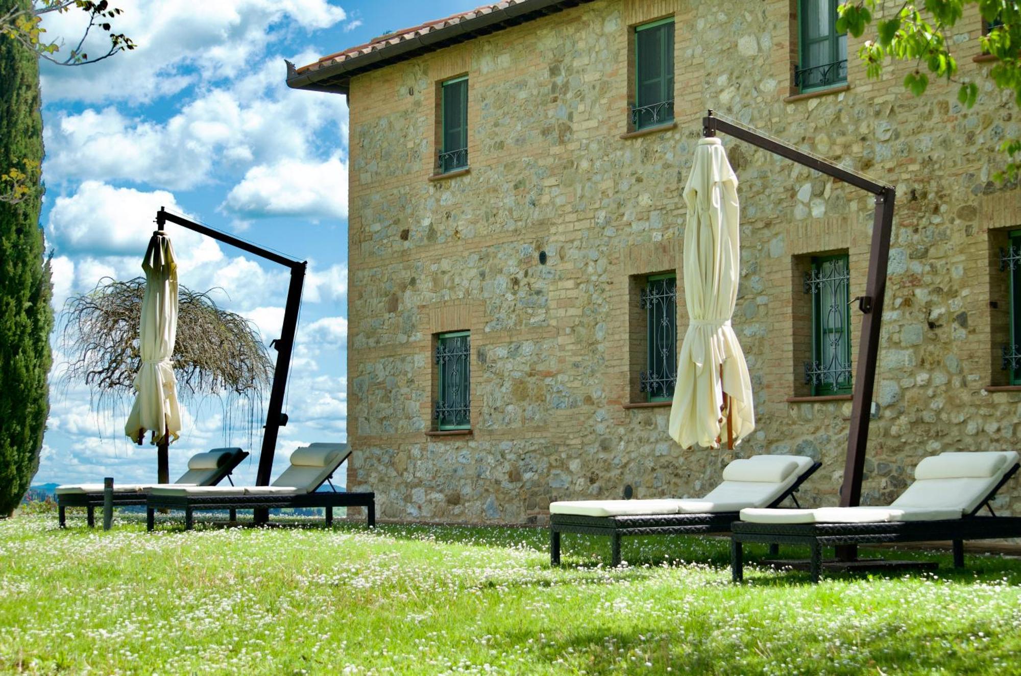 Villa Il Castagno Wine & Resort Siena Eksteriør billede
